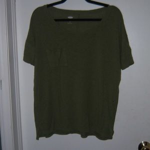 Olive green oversized Old Navy boyfriend tee